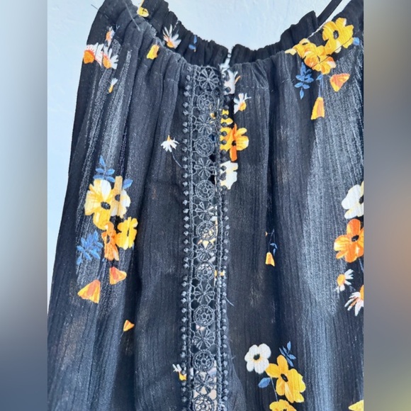 H&M Divided Black Floral Halter Tank Top NWT Size 4 - Picture 3 of 5